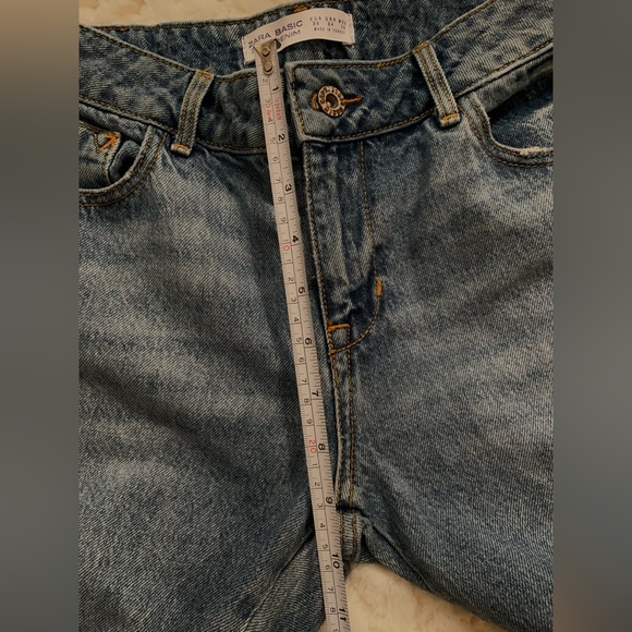 Zara Basic Z1975 Denim Jeans with Embellishments and Frayed Hem • Size 4 - Picture 14 of 14